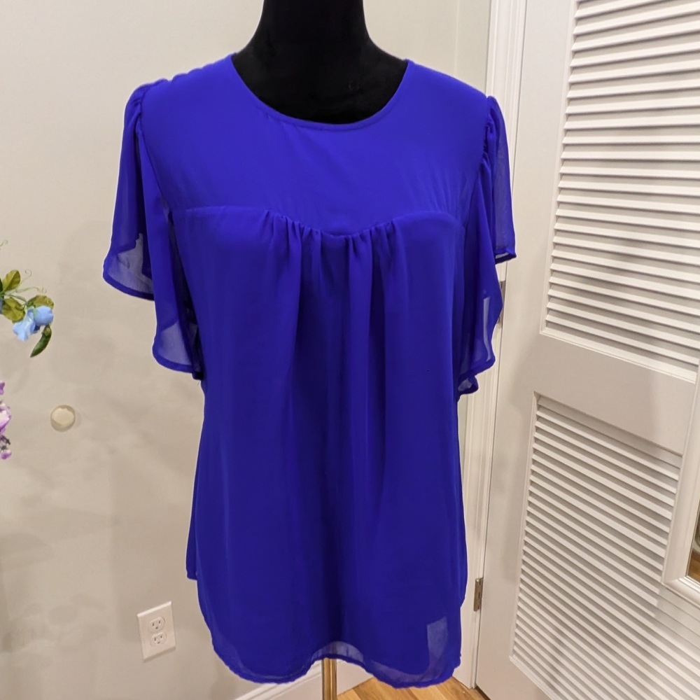 Ruffled Blue Blouse with Relaxed Fit Size S